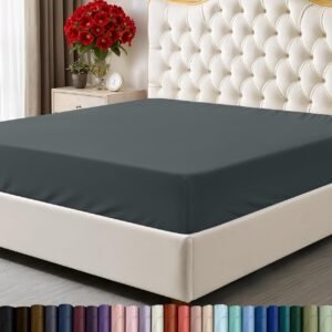 Fitted sheet - Sheet - Deep pocket - Soft microfiber - Shrink-resistant and fade-resistant - Easy care - Includes 1 fitted sheet (grey)